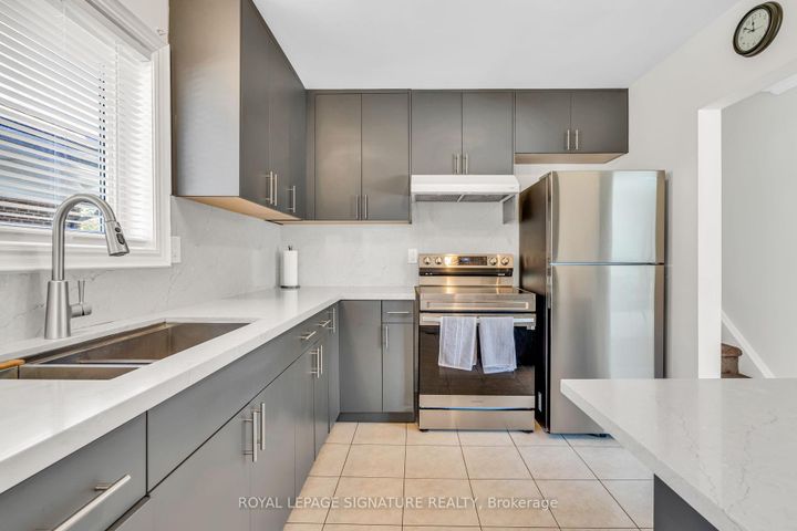 Photo 8 at 68 Mount Olive Drive, Jamestown, Toronto
