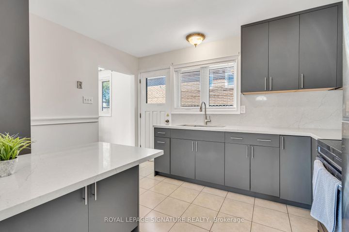 Photo 9 at 68 Mount Olive Drive, Jamestown, Toronto