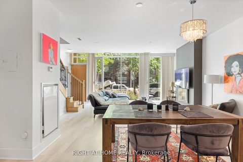 Photo 1 at TH 1 - 32 Davenport Road, Annex, Toronto