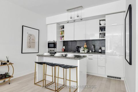 Photo 23 at TH 1 - 32 Davenport Road, Annex, Toronto