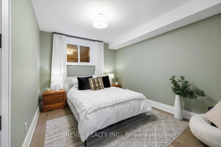 Photo 36 at 493 Brookside Drive, WO West, Oakville