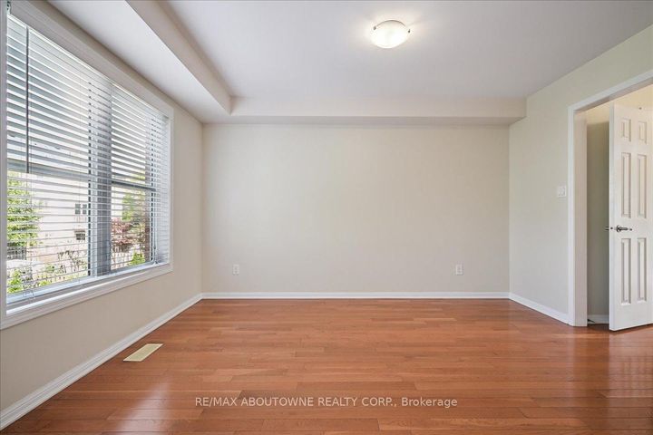 Photo 16 at 2389 Coho Way, WM Westmount, Oakville