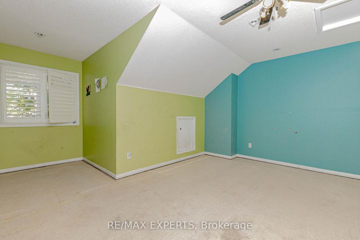 Photo 25 at 17B - 1084 Queen Street W, Lorne Park, Mississauga