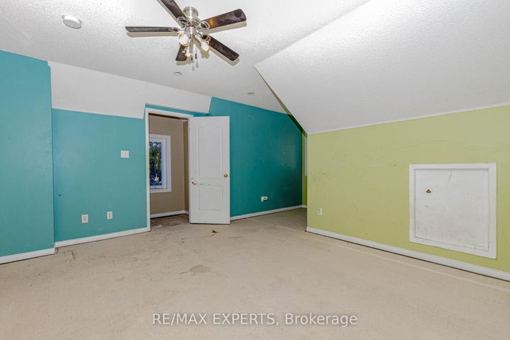Photo 29 at 17B - 1084 Queen Street W, Lorne Park, Mississauga
