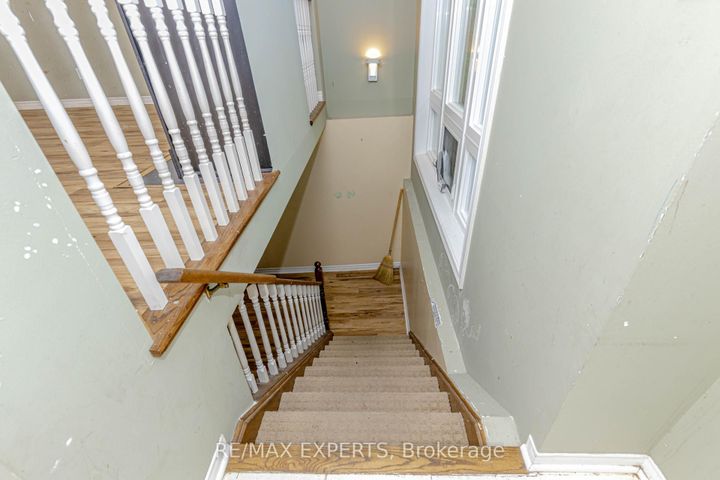 Photo 31 at 17B - 1084 Queen Street W, Lorne Park, Mississauga