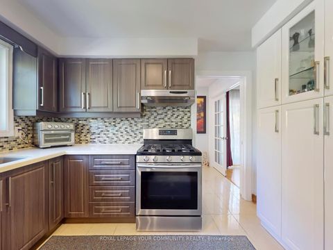 Photo 12 at 54 Emcarr Drive, West Hill, Toronto