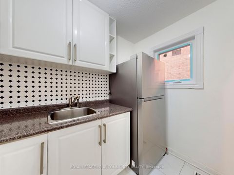 Photo 31 at 54 Emcarr Drive, West Hill, Toronto
