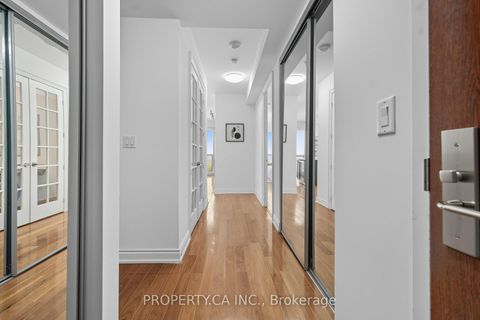 Photo 2 at 6302 - 388 Yonge Street, Bay Street Corridor, Toronto