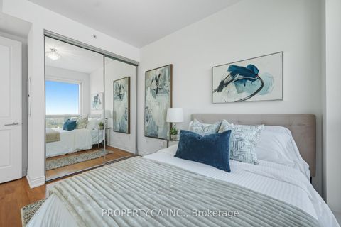 Photo 14 at 6302 - 388 Yonge Street, Bay Street Corridor, Toronto