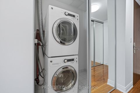 Photo 16 at 6302 - 388 Yonge Street, Bay Street Corridor, Toronto