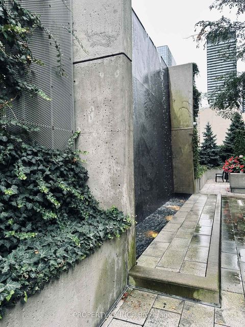 Photo 21 at 6302 - 388 Yonge Street, Bay Street Corridor, Toronto