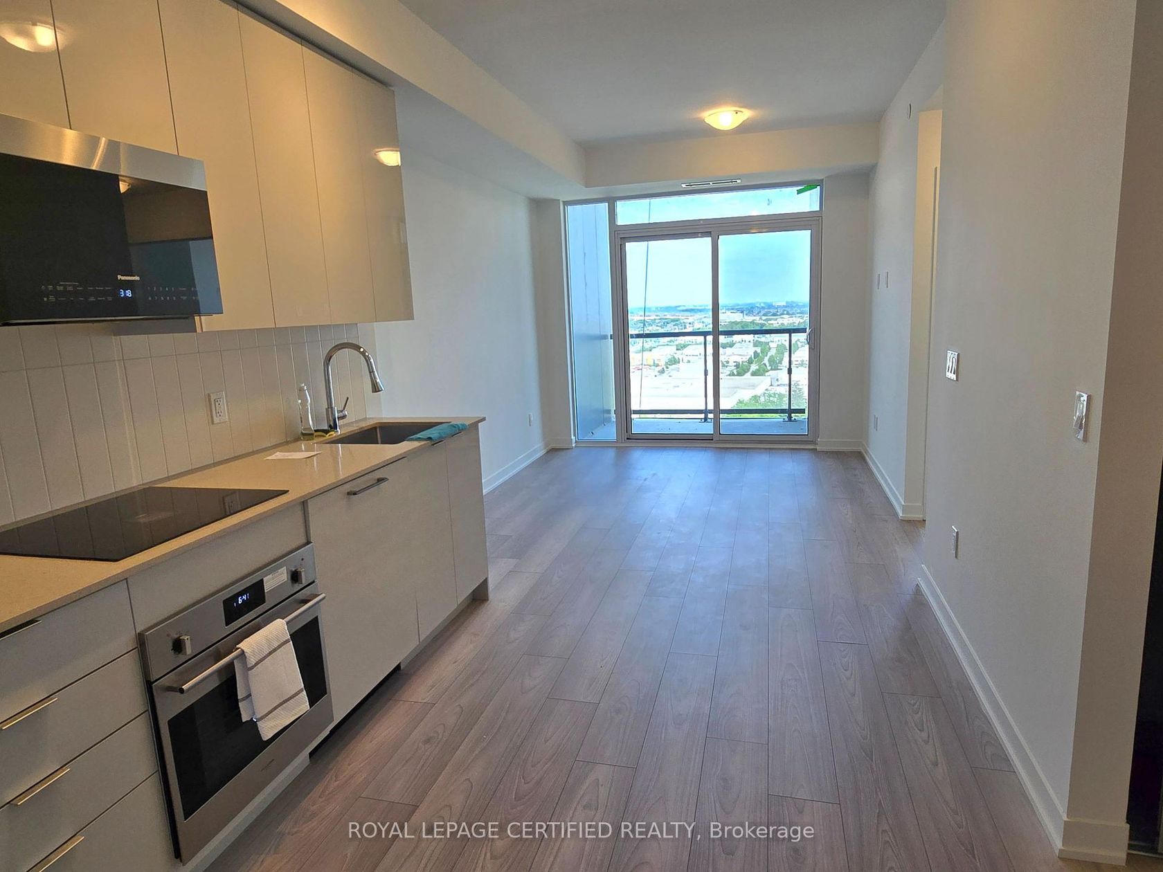 2406 - 474 Caldari Road, Concord, Vaughan 