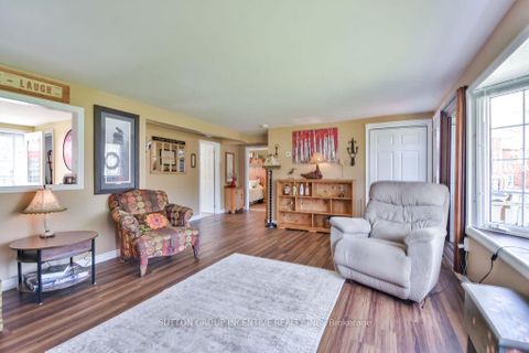 Photo 4 at 1057 Ferrier Avenue, Lefroy, Innisfil Photo 4 at 1057 Ferrier Avenue, Lefroy, Innisfil