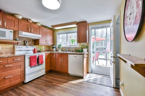 Photo 6 at 1057 Ferrier Avenue, Lefroy, Innisfil