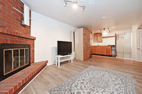 Photo 25 at 348 Brownridge Drive, Brownridge, Vaughan