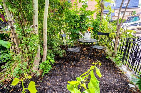 Photo 7 at 66 Euclid Avenue, Bellwoods, Toronto