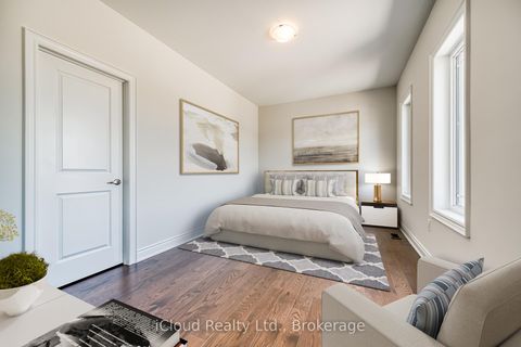 Photo 41 at 160 Winthrop Crescent, Vellore Village, Vaughan
