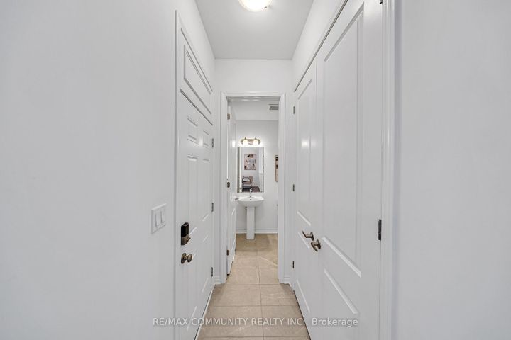 Photo 7 at 2979 Heartwood Lane, Rural Pickering, Pickering