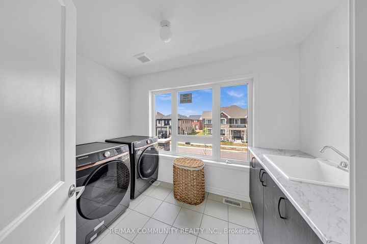 Photo 24 at 2979 Heartwood Lane, Rural Pickering, Pickering