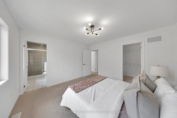Photo 31 at 2979 Heartwood Lane, Rural Pickering, Pickering