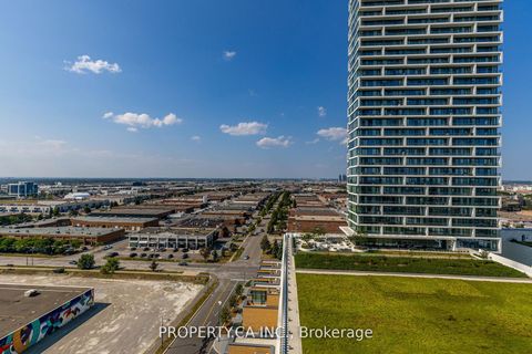 Photo 3 at 1711 - 5 Buttermill Avenue, Vaughan Corporate Centre, Vaughan