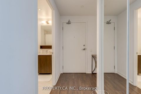 Photo 11 at 1711 - 5 Buttermill Avenue, Vaughan Corporate Centre, Vaughan