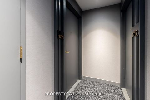 Photo 17 at 1711 - 5 Buttermill Avenue, Vaughan Corporate Centre, Vaughan