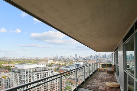 Photo 8 at 2105 - 80 Western Battery Road, Niagara, Toronto