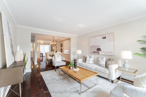 Photo 6 at 57 Stephen Drive, Queensway, Toronto