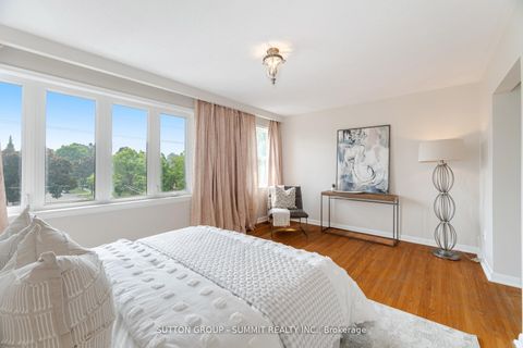 Photo 17 at 57 Stephen Drive, Queensway, Toronto
