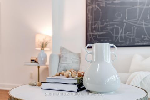 Photo 8 at 307 - 25 Ritchie Avenue, Roncesvalles, Toronto