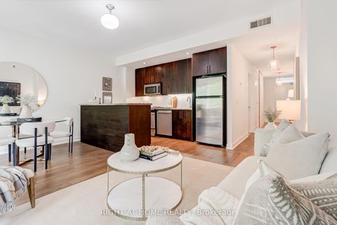 Photo 9 at 307 - 25 Ritchie Avenue, Roncesvalles, Toronto