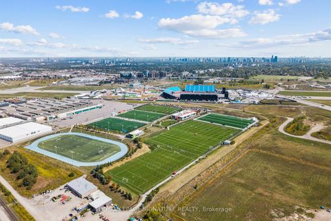Photo 40 at 2 - 120 Frederick Tisdale Drive, CFB, Toronto