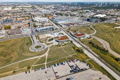 Photo 41 at 2 - 120 Frederick Tisdale Drive, CFB, Toronto