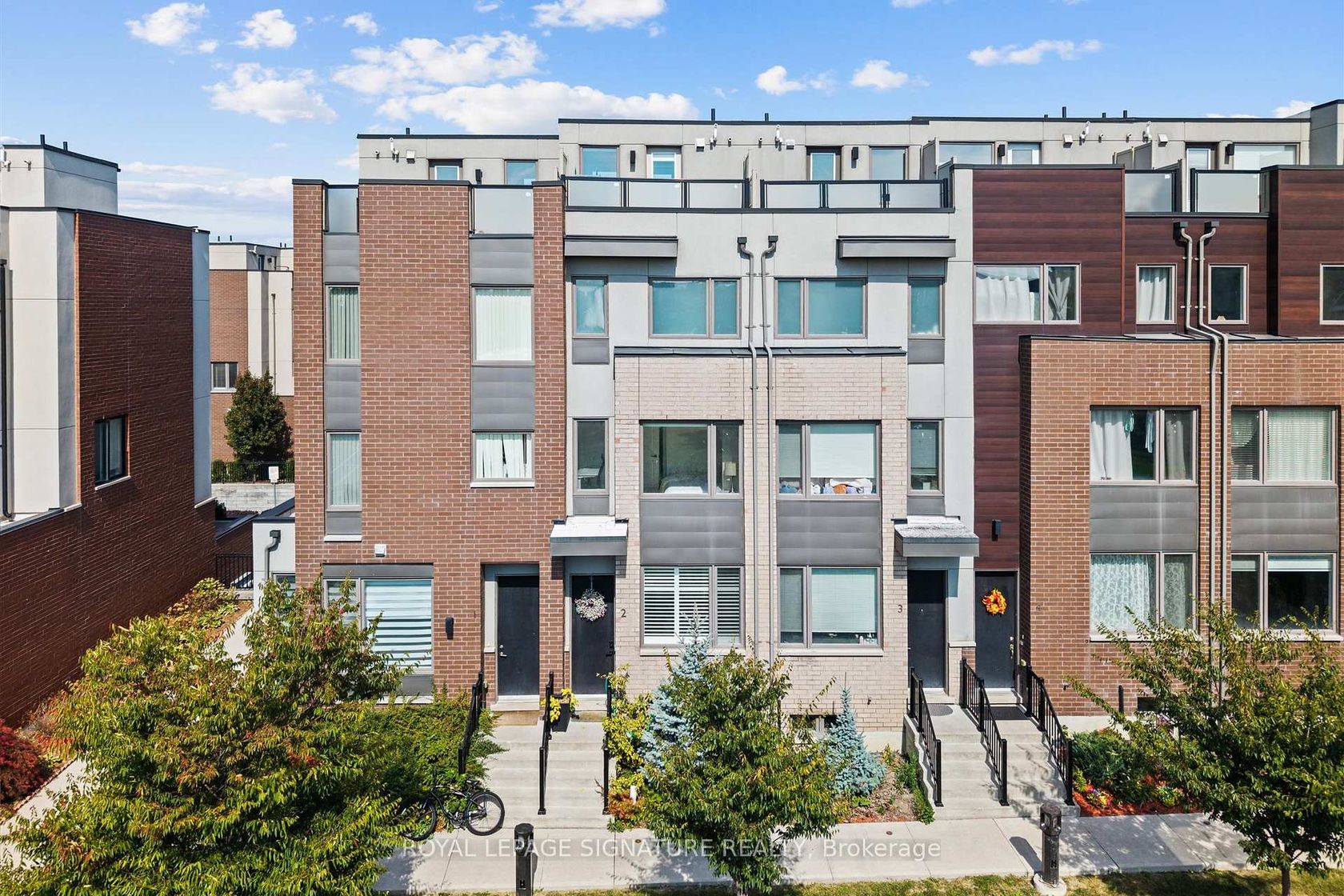 2 - 120 Frederick Tisdale Drive, CFB, Toronto 