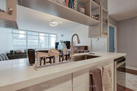 Photo 6 at 1211 - 397 Front Street W, Waterfront Communities C1, Toronto