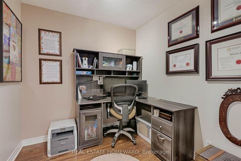 Photo 15 at 1211 - 397 Front Street W, Waterfront Communities C1, Toronto