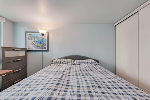 Photo 24 at 1211 - 397 Front Street W, Waterfront Communities C1, Toronto