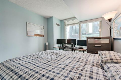 Photo 26 at 1211 - 397 Front Street W, Waterfront Communities C1, Toronto