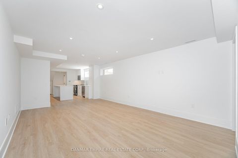 Photo 37 at 6 Casino Court, Bathurst Manor, Toronto