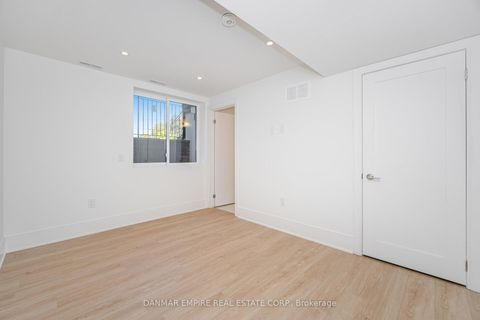 Photo 41 at 6 Casino Court, Bathurst Manor, Toronto