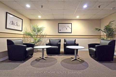 Photo 17 at 705 - 222 The Esplanade Avenue, Waterfront Communities C8, Toronto