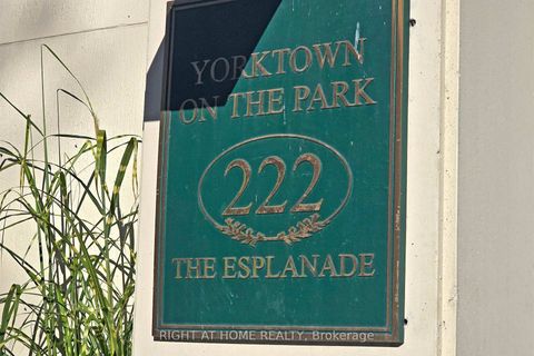Photo 38 at 705 - 222 The Esplanade Avenue, Waterfront Communities C8, Toronto