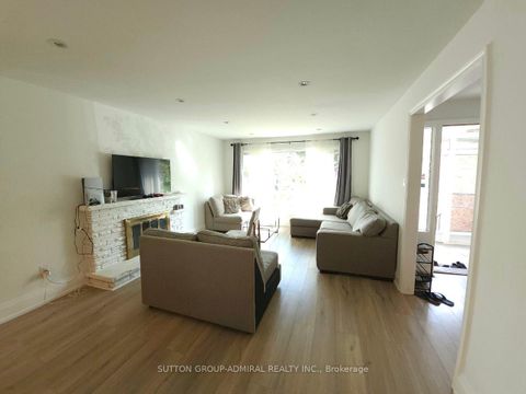 Photo 8 at 174 St Anthony's Court, Mill Pond, Richmond Hill