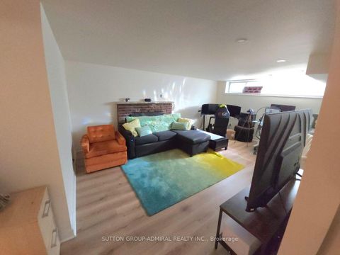 Photo 18 at 174 St Anthony's Court, Mill Pond, Richmond Hill