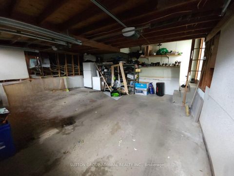 Photo 30 at 174 St Anthony's Court, Mill Pond, Richmond Hill