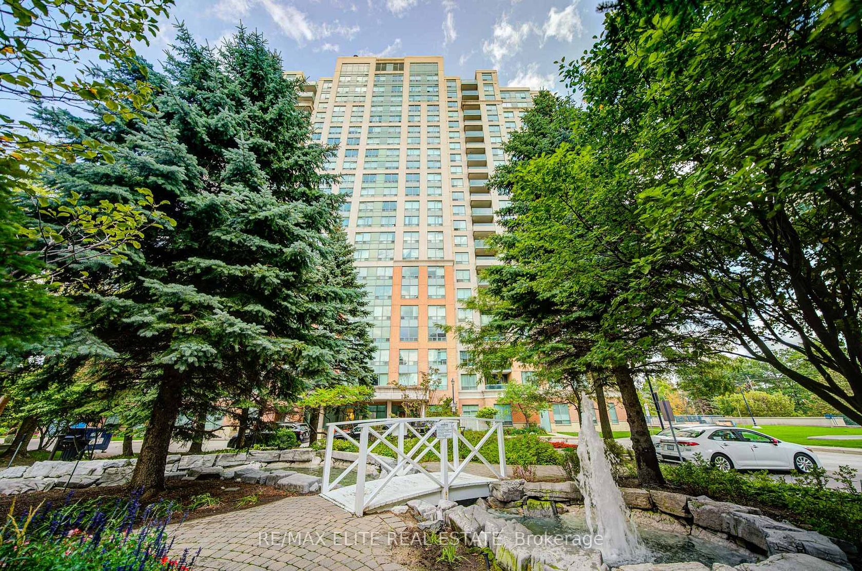 538 - 125 Omni Drive, Bendale, Toronto 