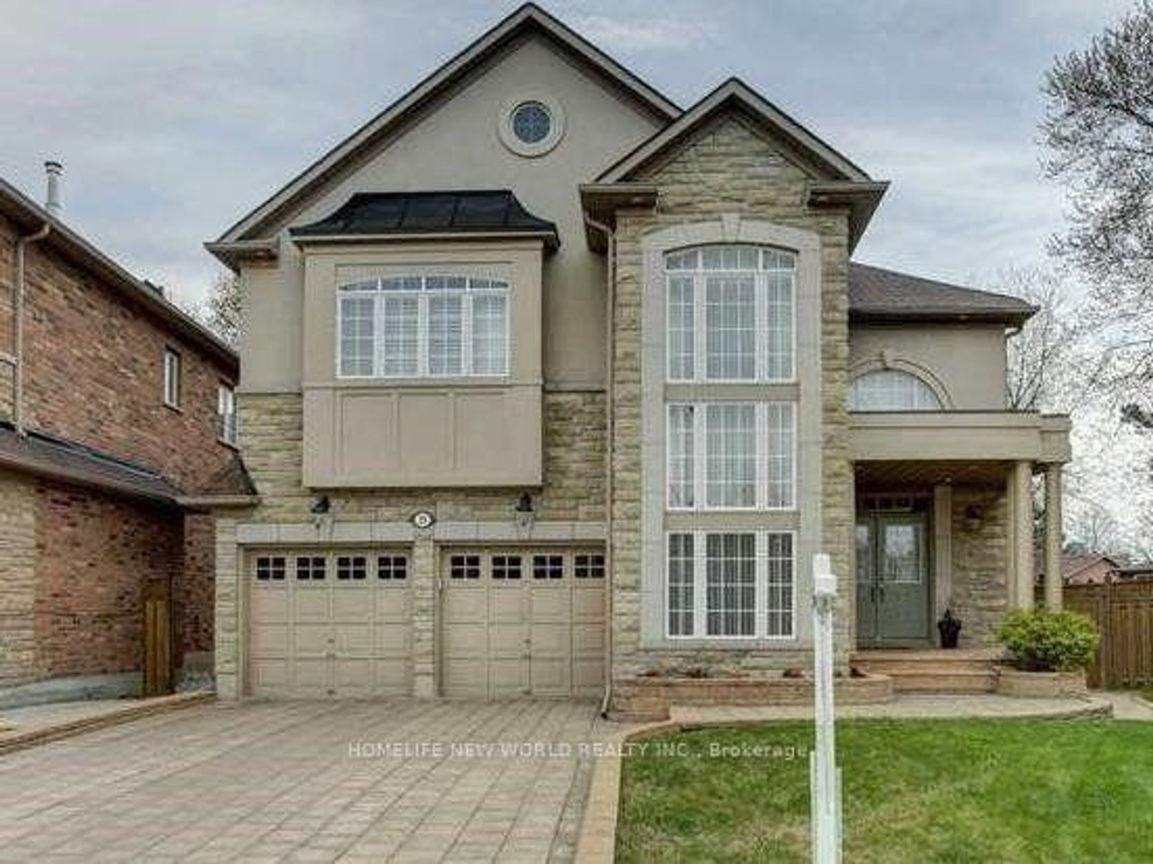 39 Green Meadows Circle, Don Valley Village, Toronto 2