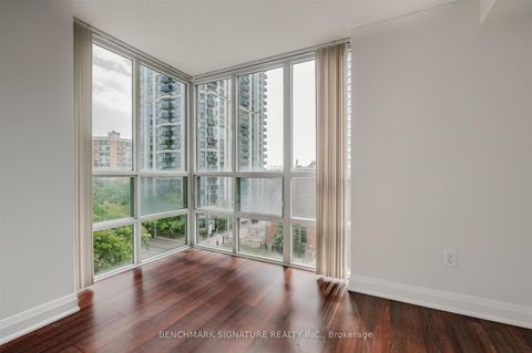 Photo 12 at 608 - 3 Pemberton Avenue, Newtonbrook East, Toronto