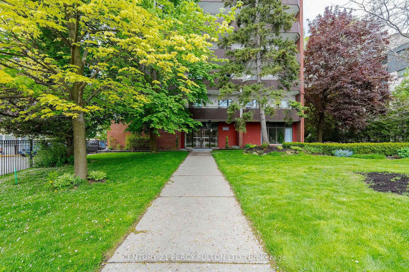212 - 800 Kennedy Road, Ionview, Toronto 